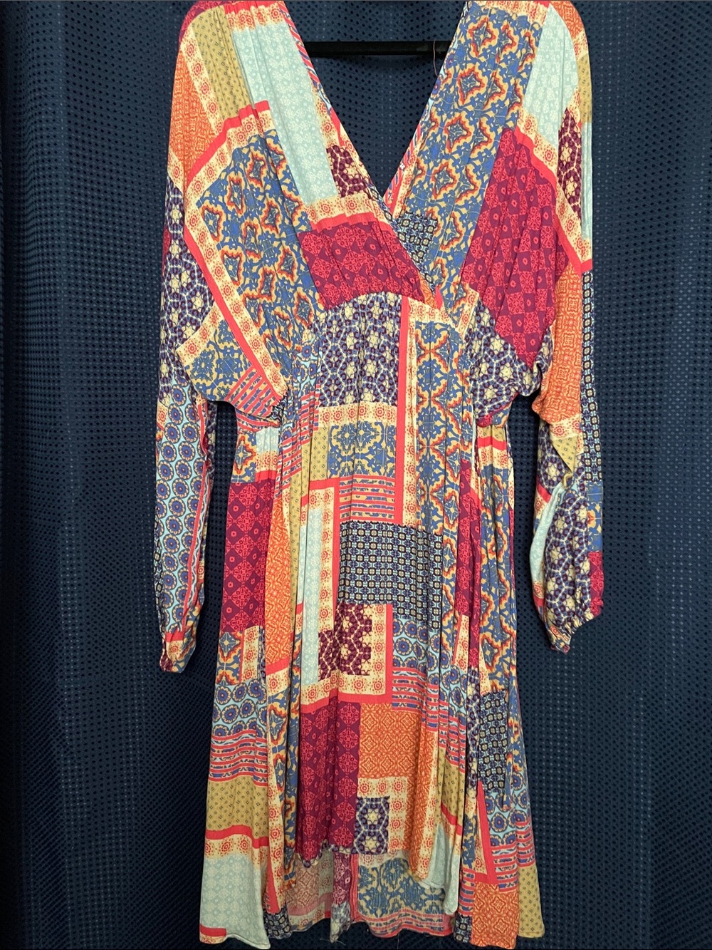 Patchwork Print Long-Sleeve V-Neck Dress in Red & Blue - Picture 4 of 15
